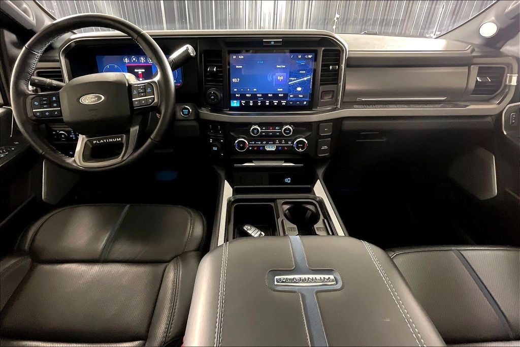 2025 Ford F-450SD Platinum DRW