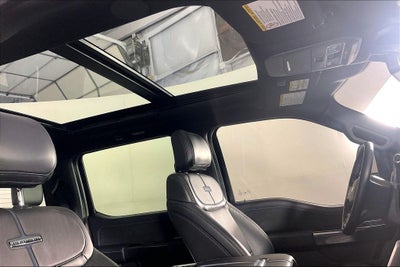 2025 Ford F-450SD Platinum DRW