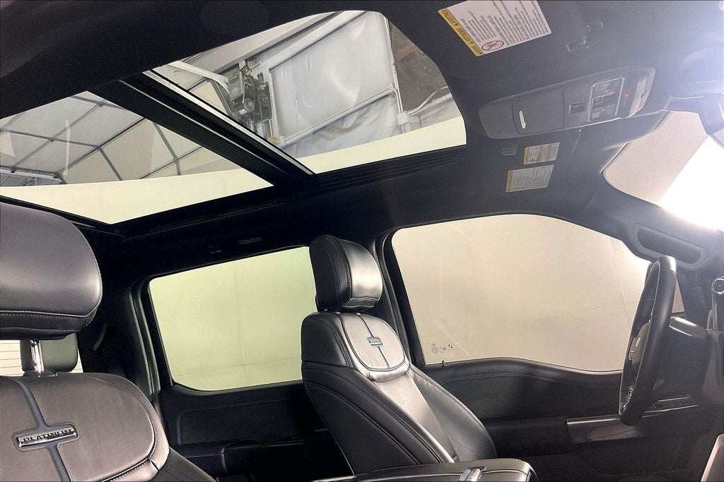 2025 Ford F-450SD Platinum DRW