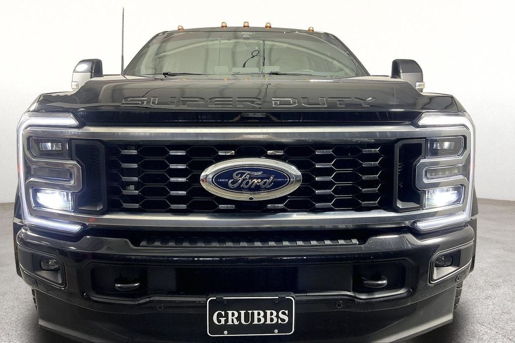 2025 Ford F-450SD Platinum DRW