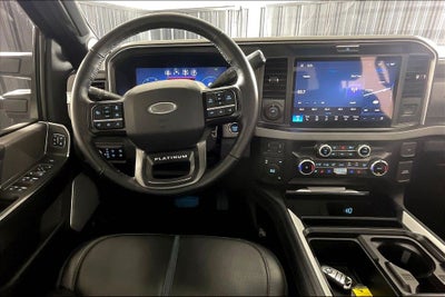 2025 Ford F-450SD Platinum DRW