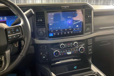 2025 Ford F-450SD Platinum DRW