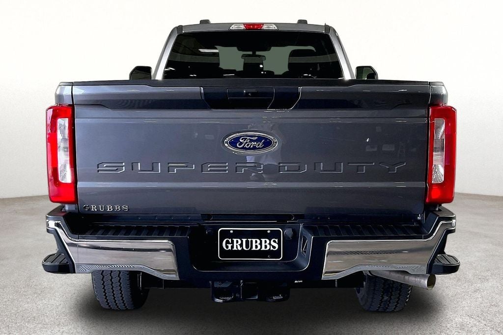 2025 Ford F-350SD XLT