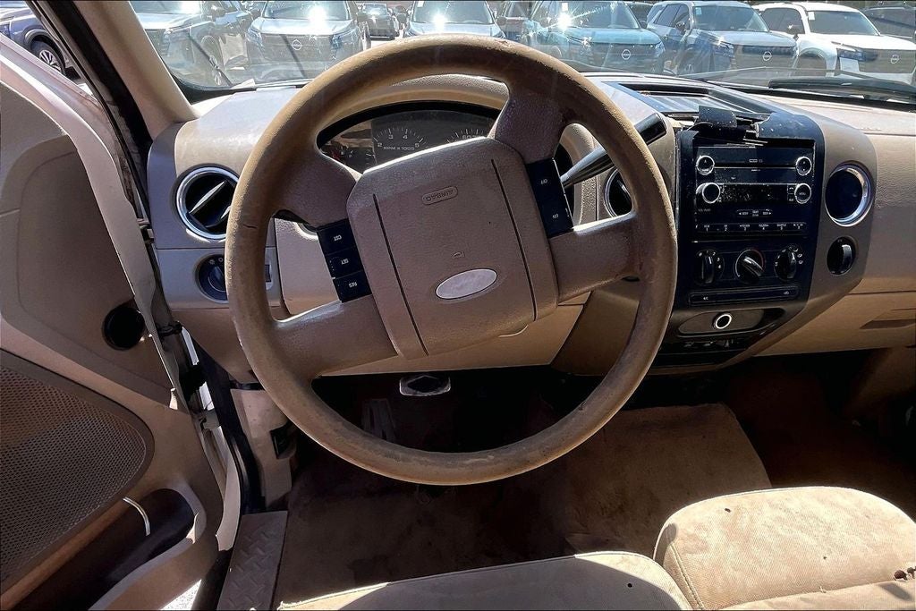 2005 Ford F-150 STX