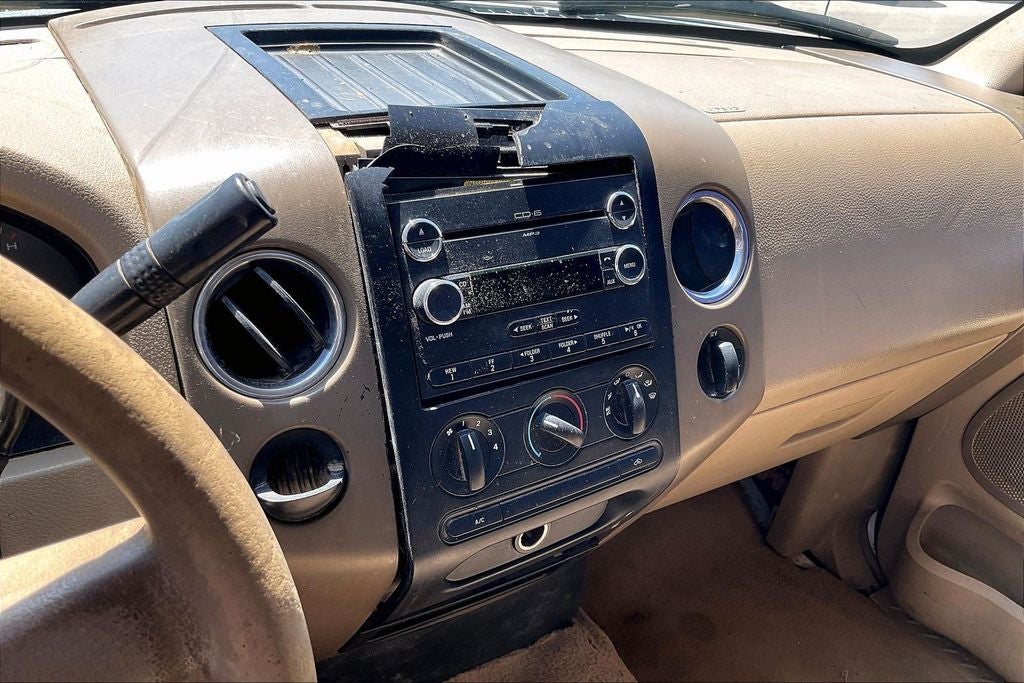2005 Ford F-150 STX