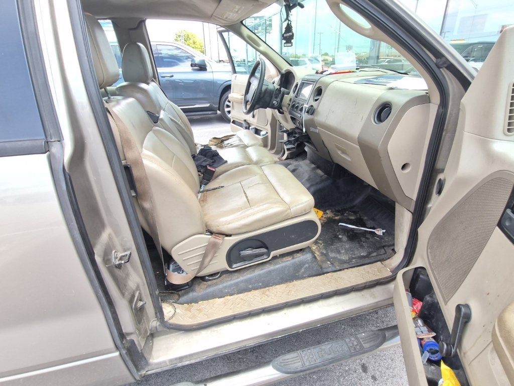 2005 Ford F-150 XL