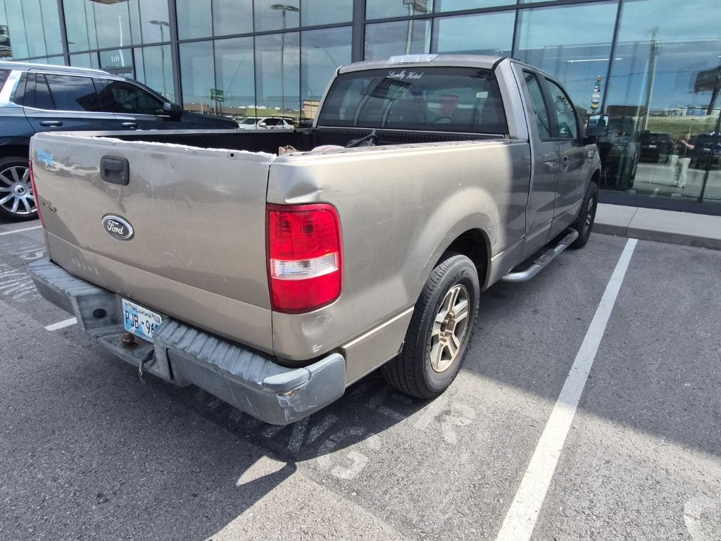 2005 Ford F-150 XL