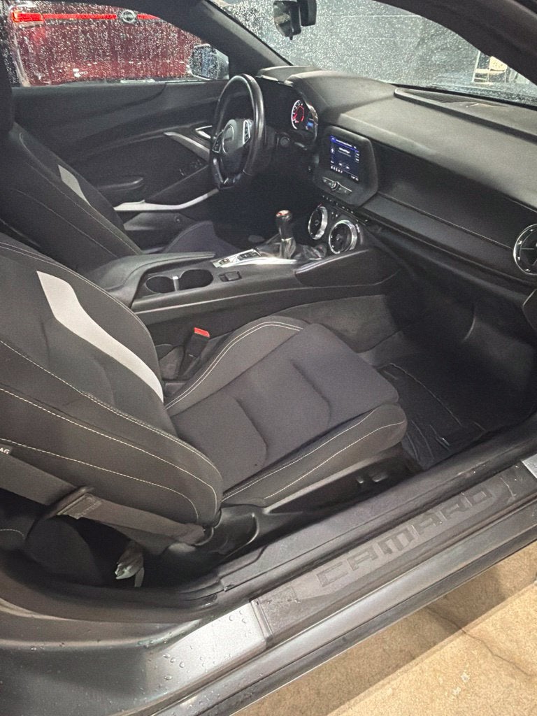 2021 Chevrolet Camaro LT1