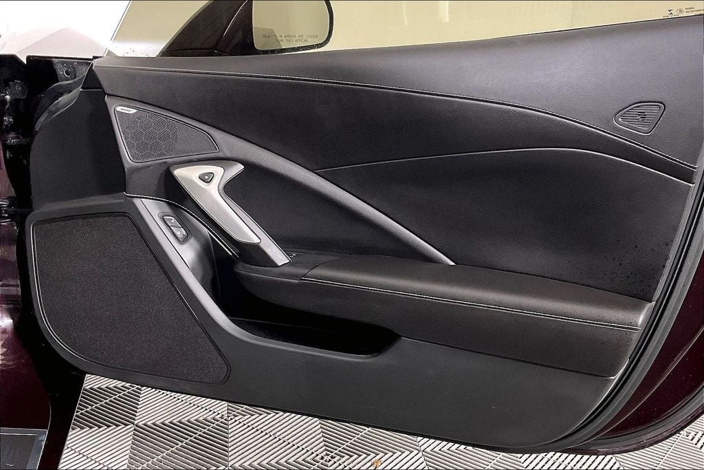 2017 Chevrolet Corvette Stingray Z51 2LT