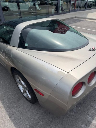 2000 Chevrolet Corvette Base
