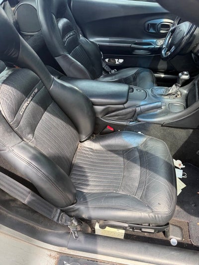2000 Chevrolet Corvette Base