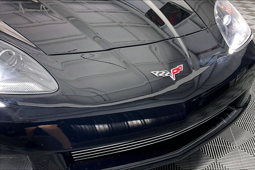 2005 Chevrolet Corvette Base