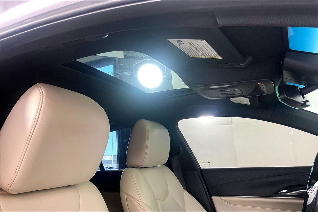 2023 Cadillac CT4 Luxury