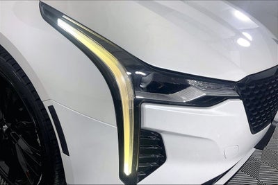 2023 Cadillac CT4 Luxury