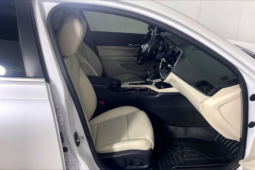 2023 Cadillac CT4 Luxury