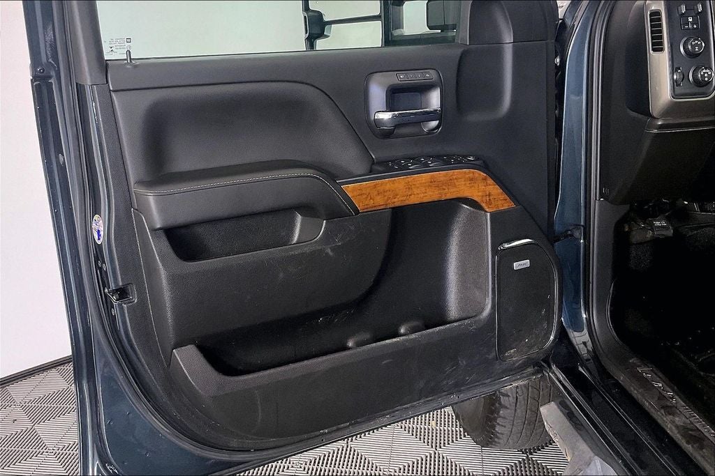 2019 Chevrolet Silverado 3500HD High Country