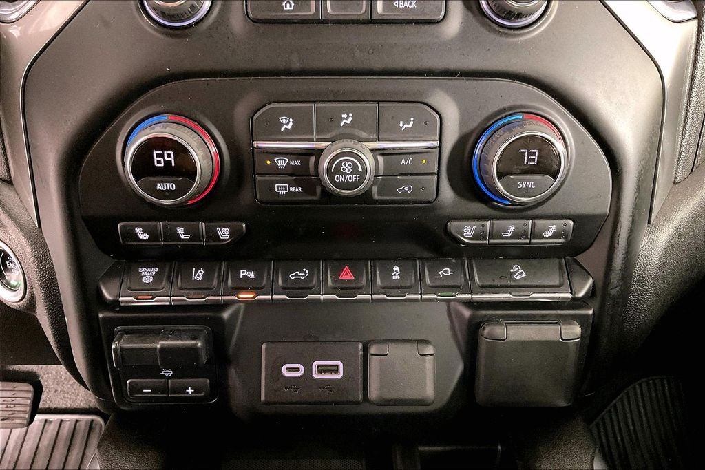 2021 Chevrolet Silverado 3500HD LTZ