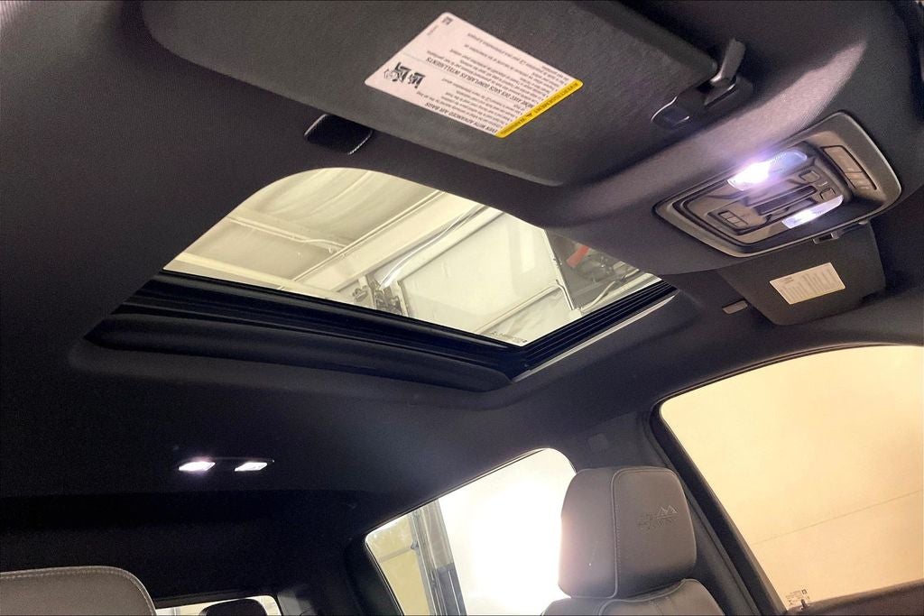 2019 Chevrolet Silverado 1500 High Country