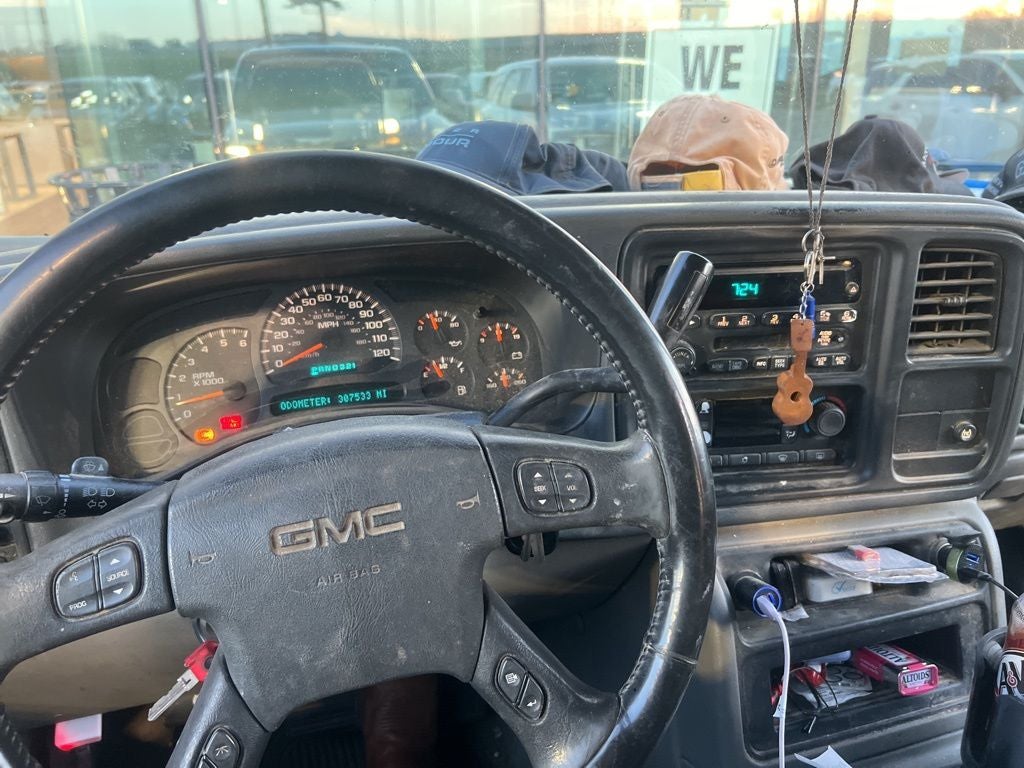 2004 GMC Yukon XL SLE 1500