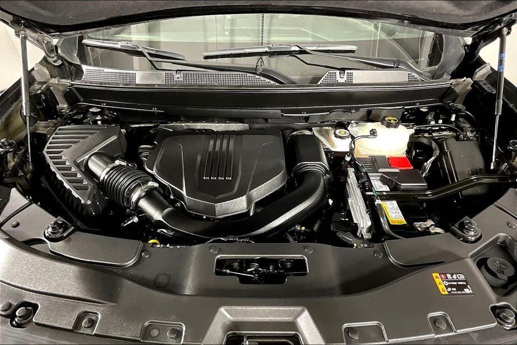 2024 GMC Acadia Elevation