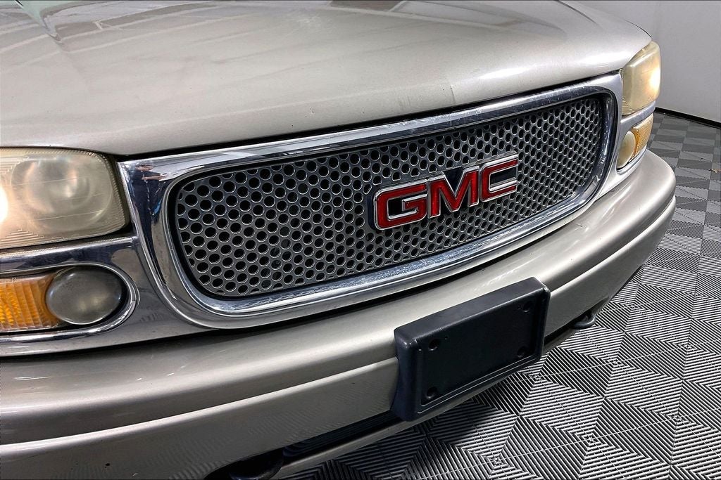 2003 GMC Yukon XL Denali