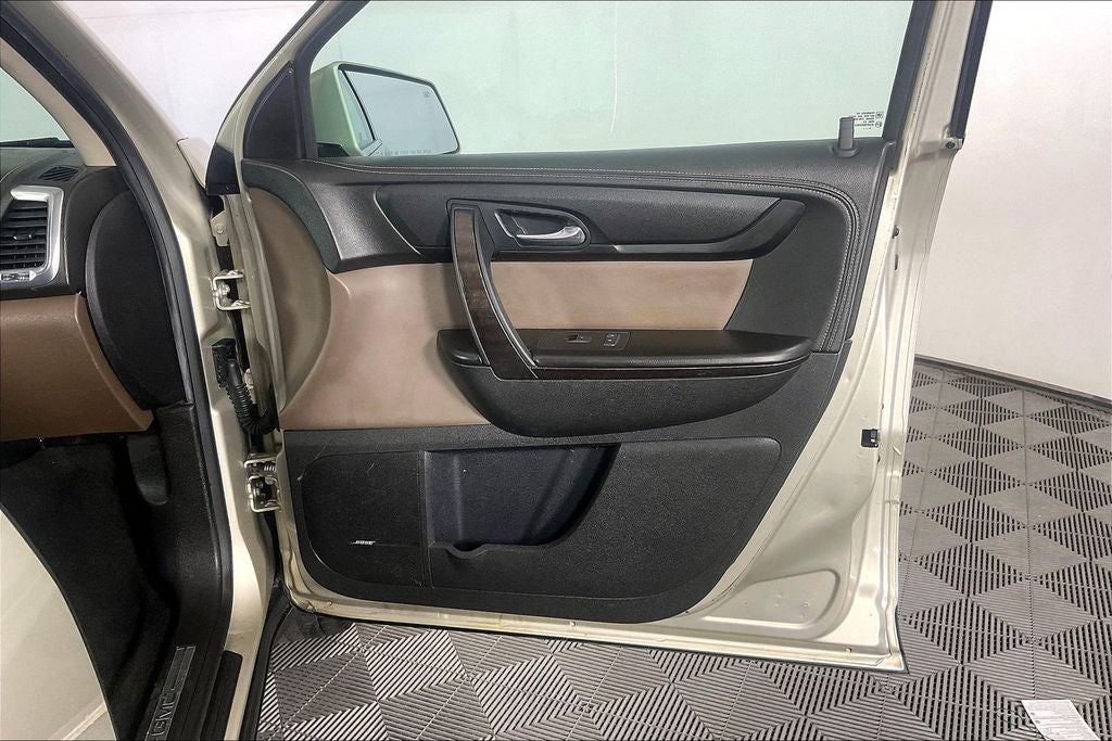 2016 GMC Acadia SLT-1