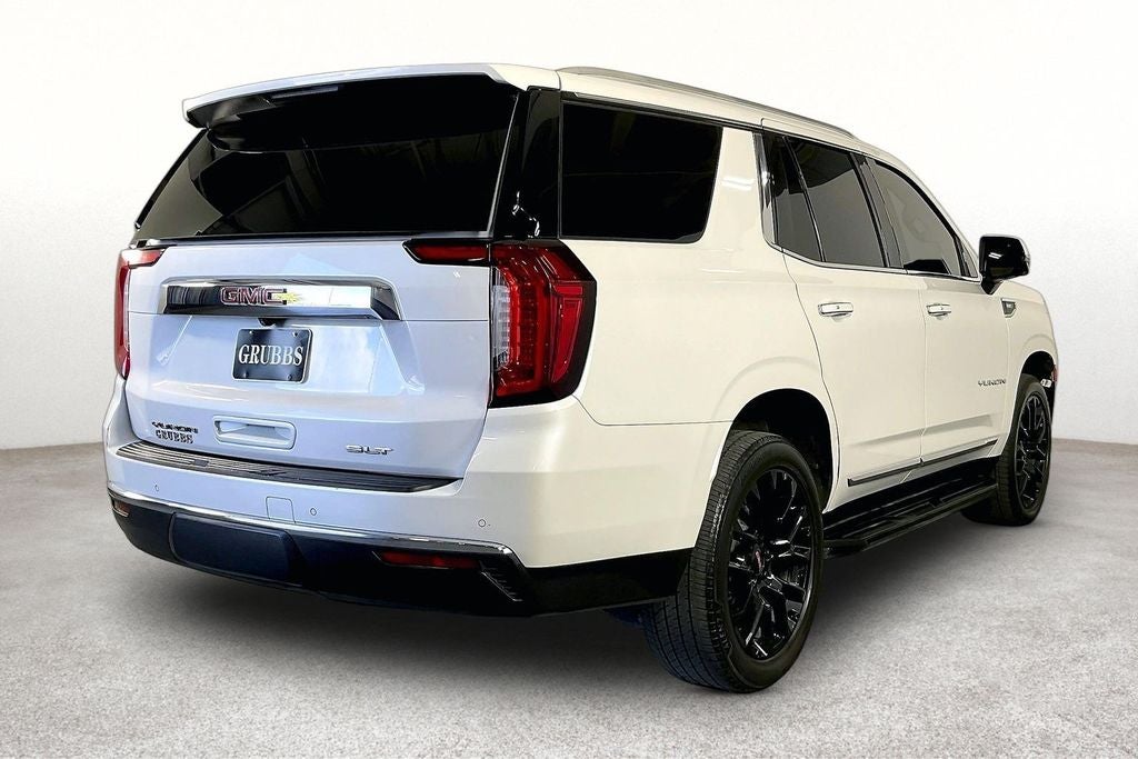 2022 GMC Yukon SLT
