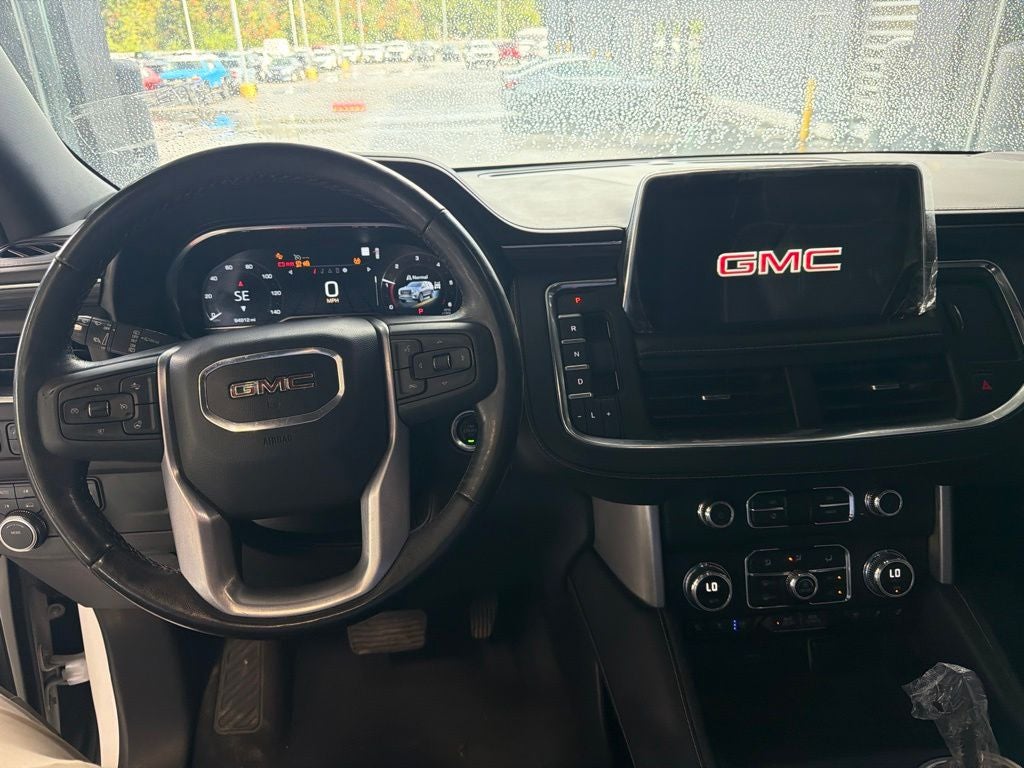 2022 GMC Yukon SLT