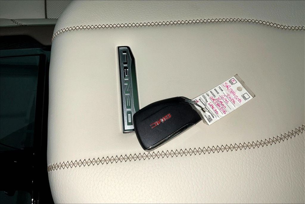 2025 GMC Yukon Denali