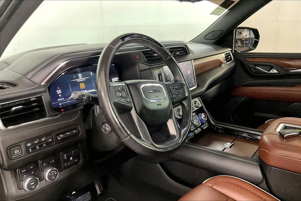 2023 GMC Yukon Denali Ultimate