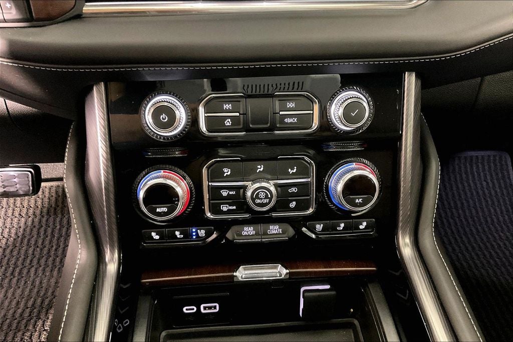 2023 GMC Yukon Denali Ultimate