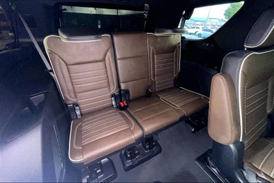 2025 GMC Yukon Denali Ultimate