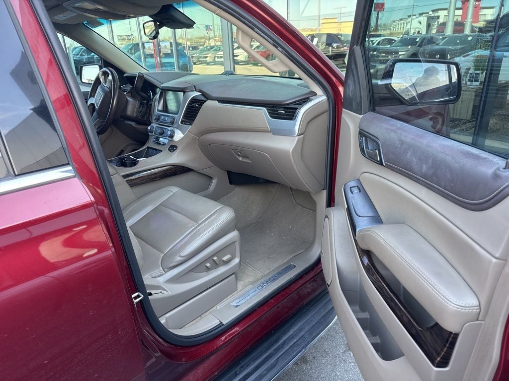 2017 GMC Yukon XL SLT