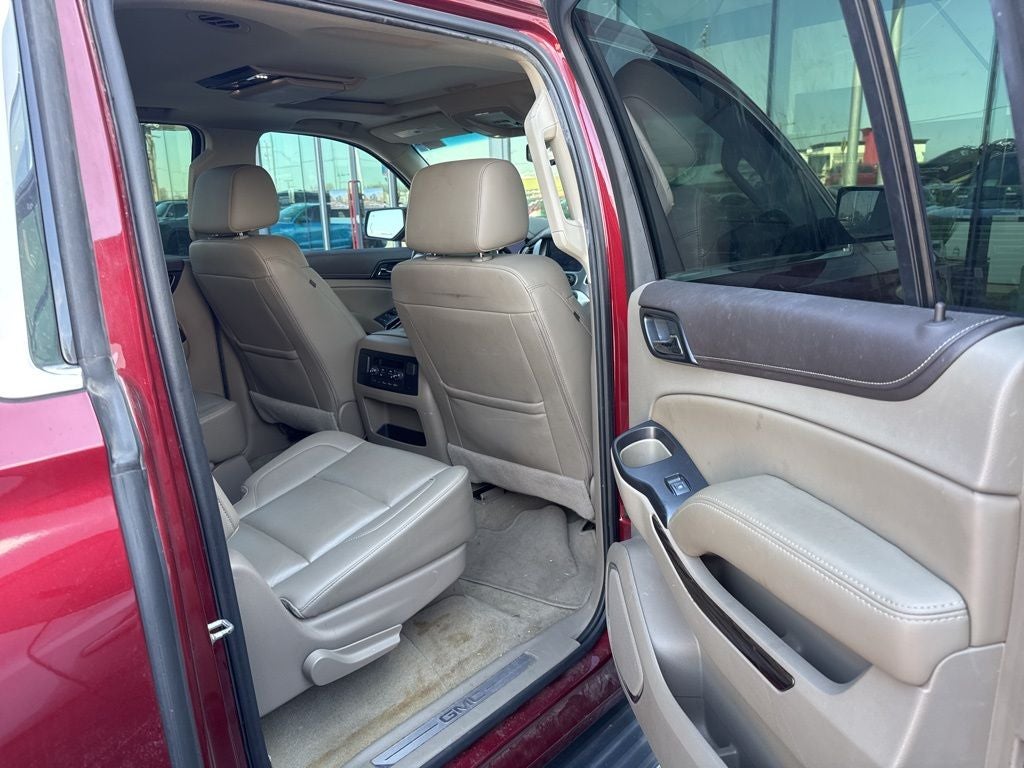 2017 GMC Yukon XL SLT