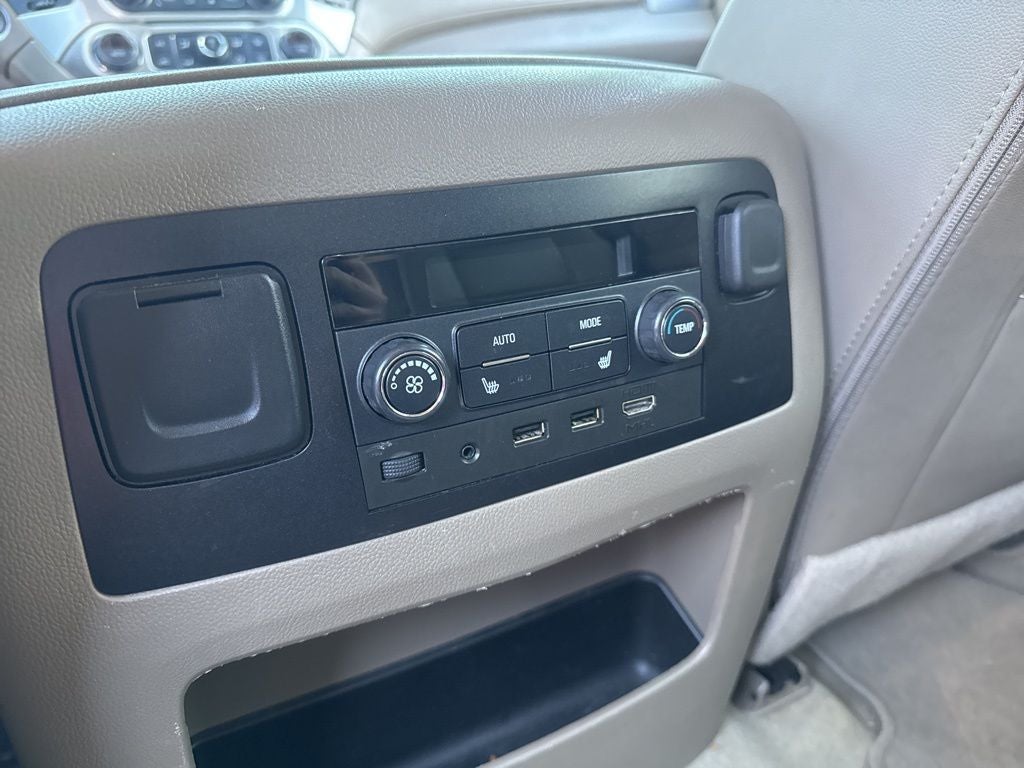 2017 GMC Yukon XL SLT