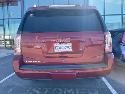 2017 GMC Yukon XL SLT