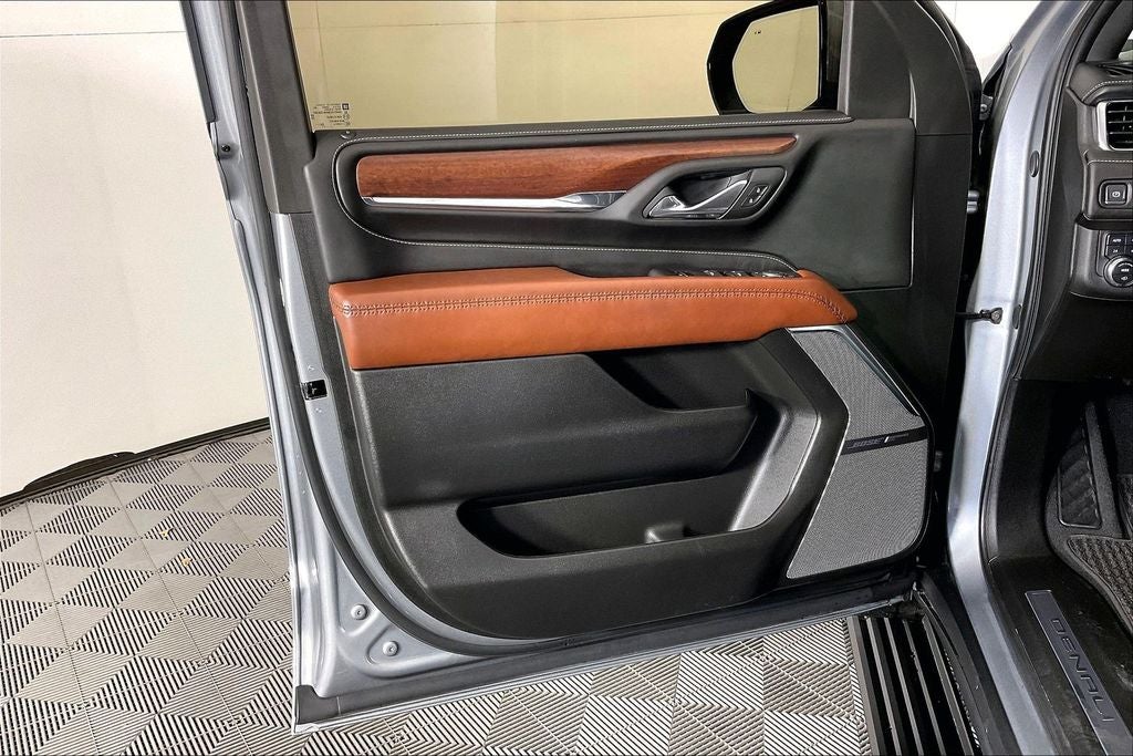 2024 GMC Yukon XL Denali Ultimate