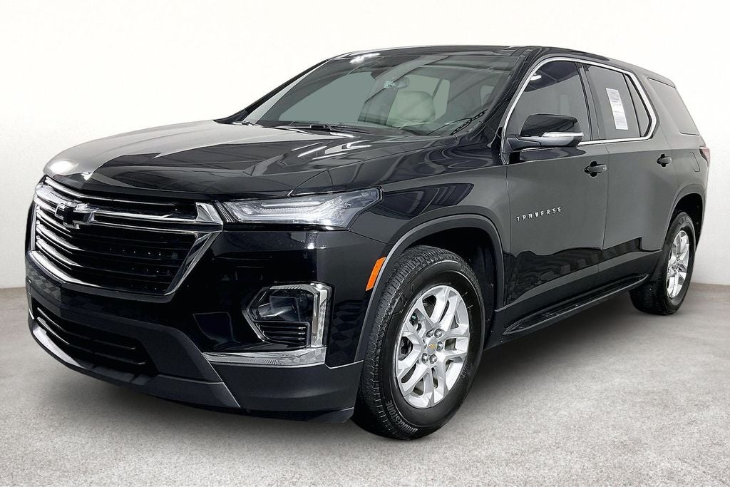 2023 Chevrolet Traverse LS