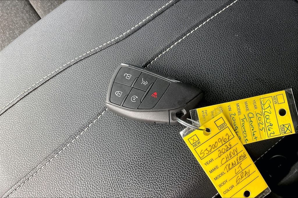 2025 Chevrolet Traverse LT 1LT