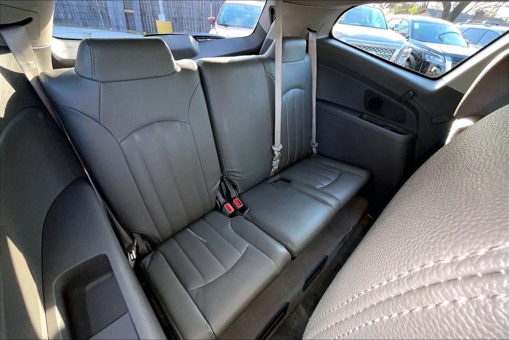 2015 Chevrolet Traverse 2LT 2LT