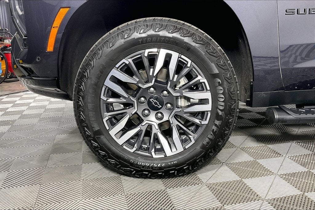 2025 Chevrolet Suburban Z71