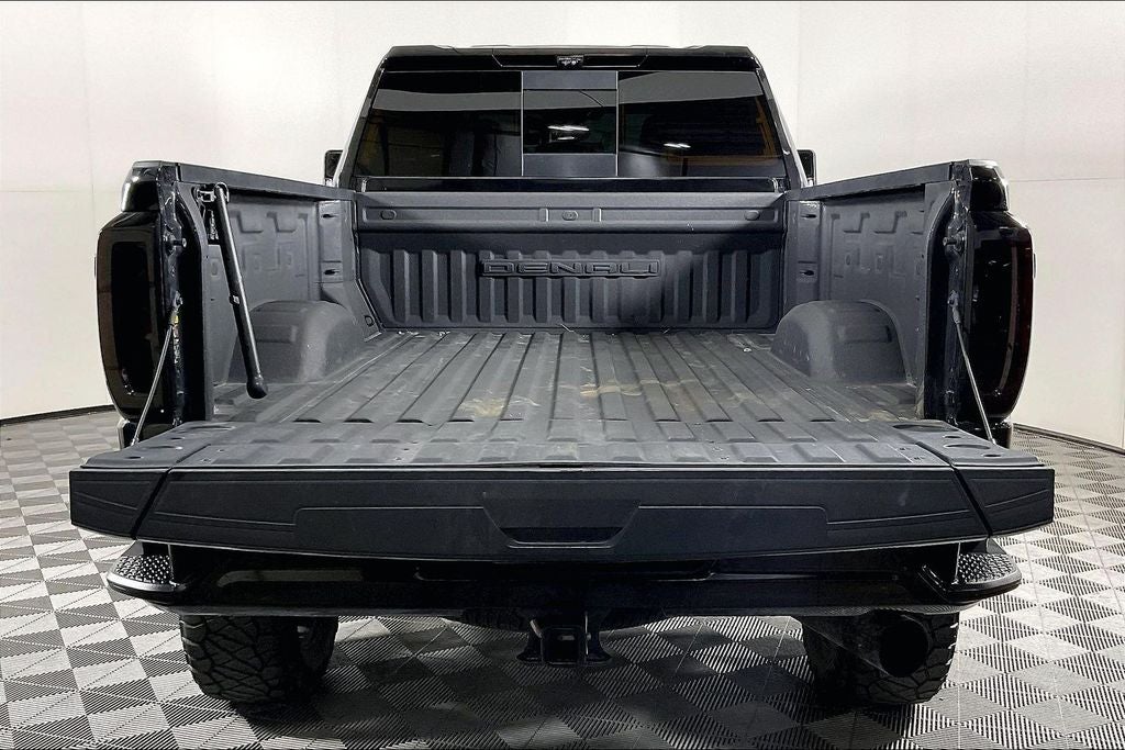 2023 GMC Sierra 2500HD Denali