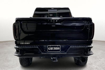 2023 GMC Sierra 2500HD Denali