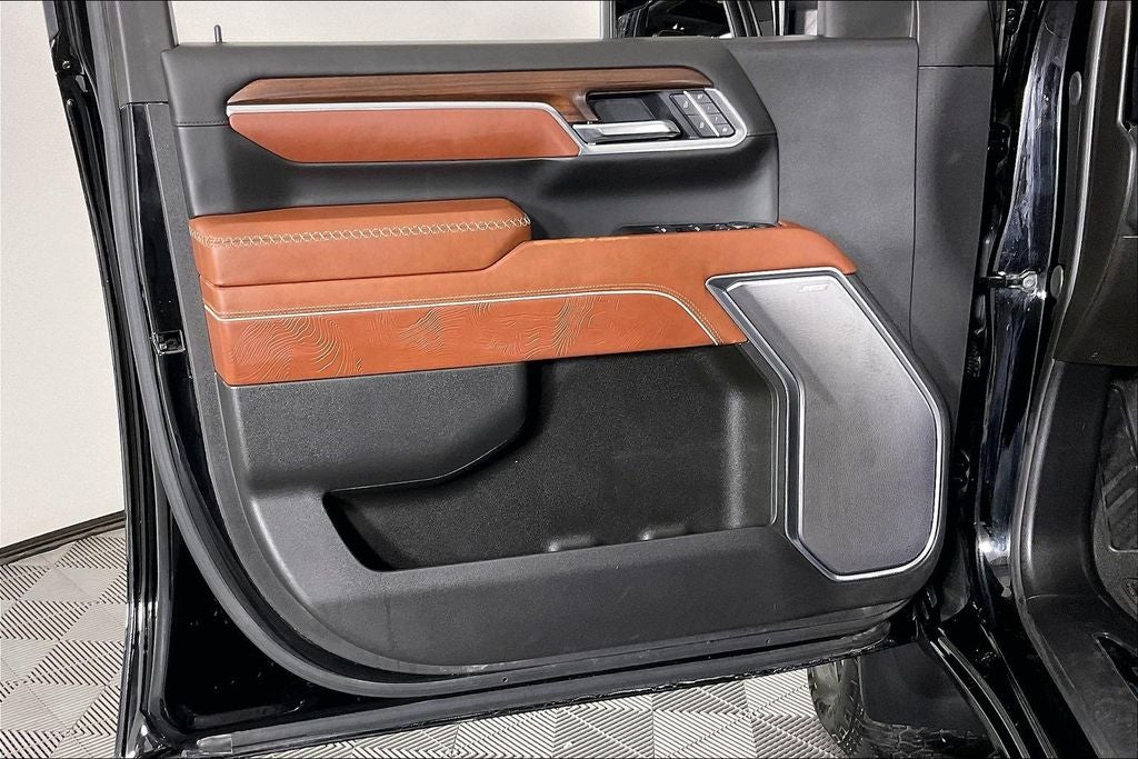 2025 GMC Sierra 2500HD Denali Ultimate