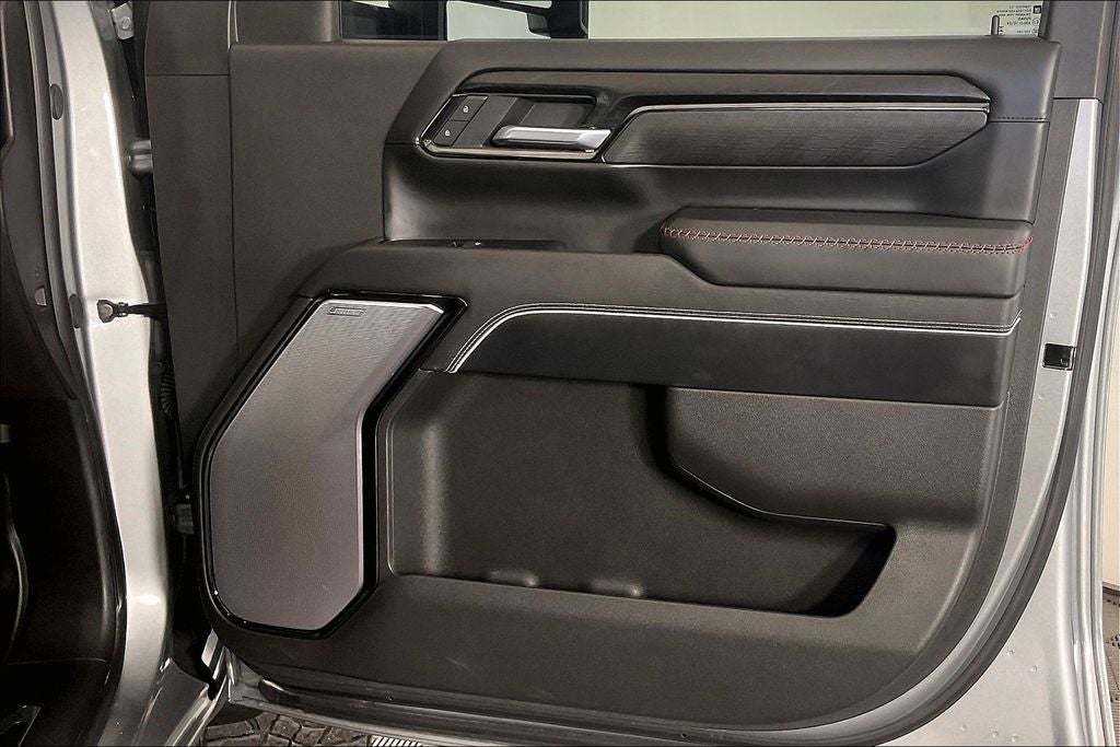 2025 GMC Sierra 2500HD AT4X