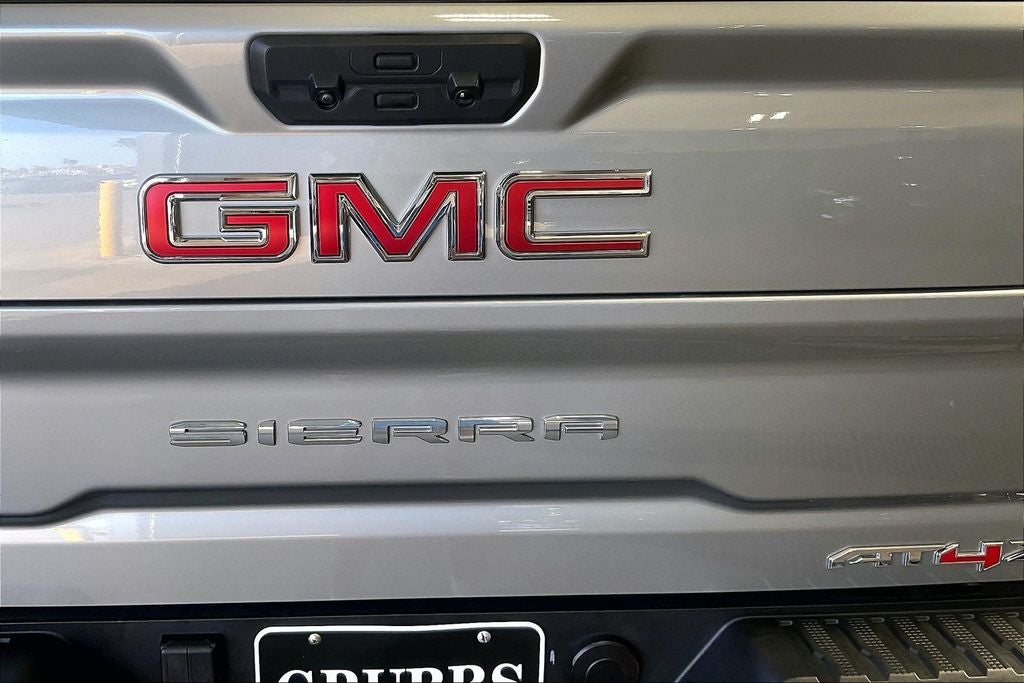 2025 GMC Sierra 2500HD AT4X