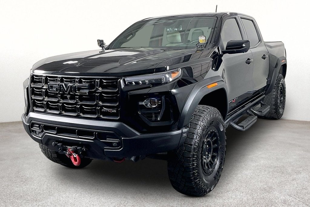 2025 GMC Canyon AT4