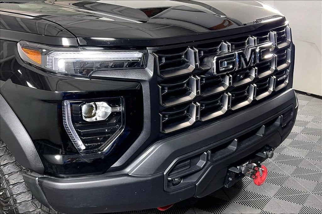 2025 GMC Canyon AT4