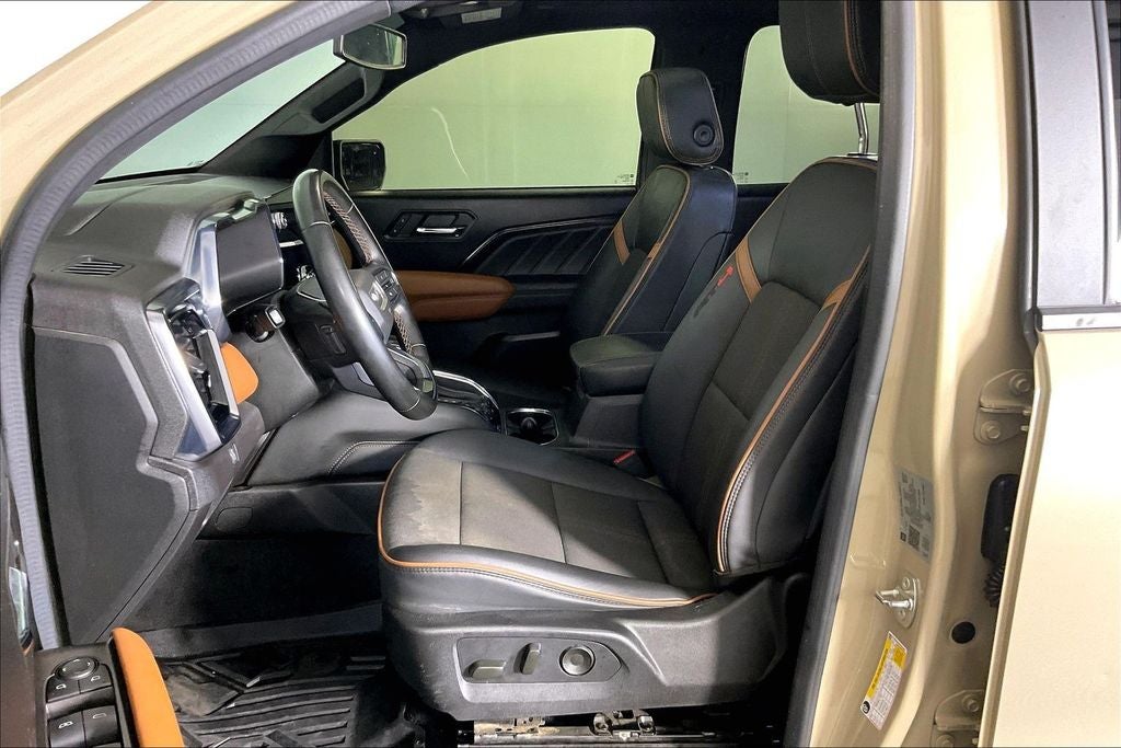 2023 GMC Canyon AT4