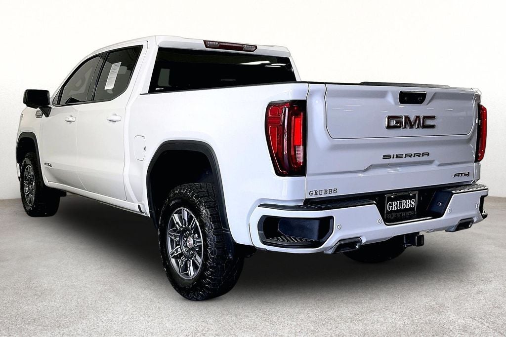 2025 GMC Sierra 1500 AT4